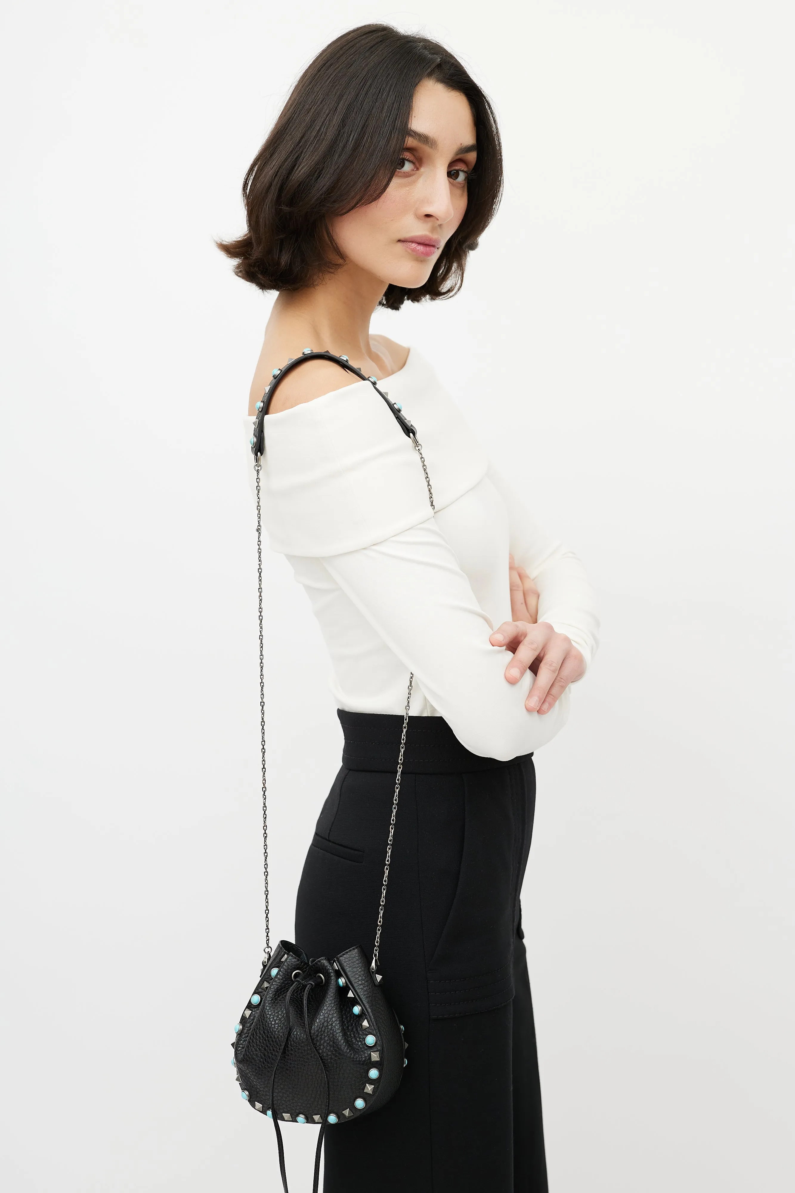 Black Rockstud Rolling Drawstring Crossbody Bag
