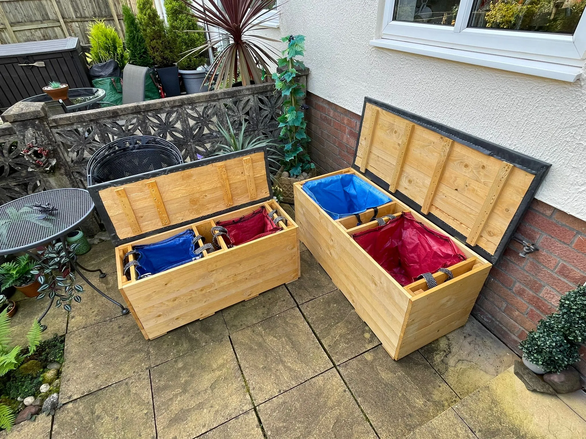 Mini Bench with EPDM Lid